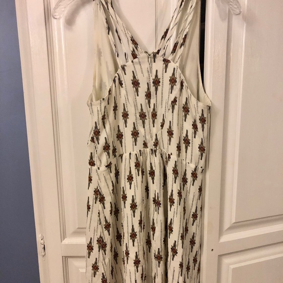 love 21 contemporary Dress with Tribal Print - Picture 2 of 3